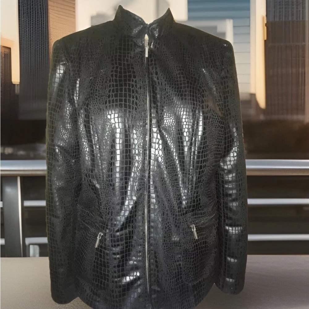 Notations Black Vegan Faux Leather Reptile Zip Front Jacket Medium